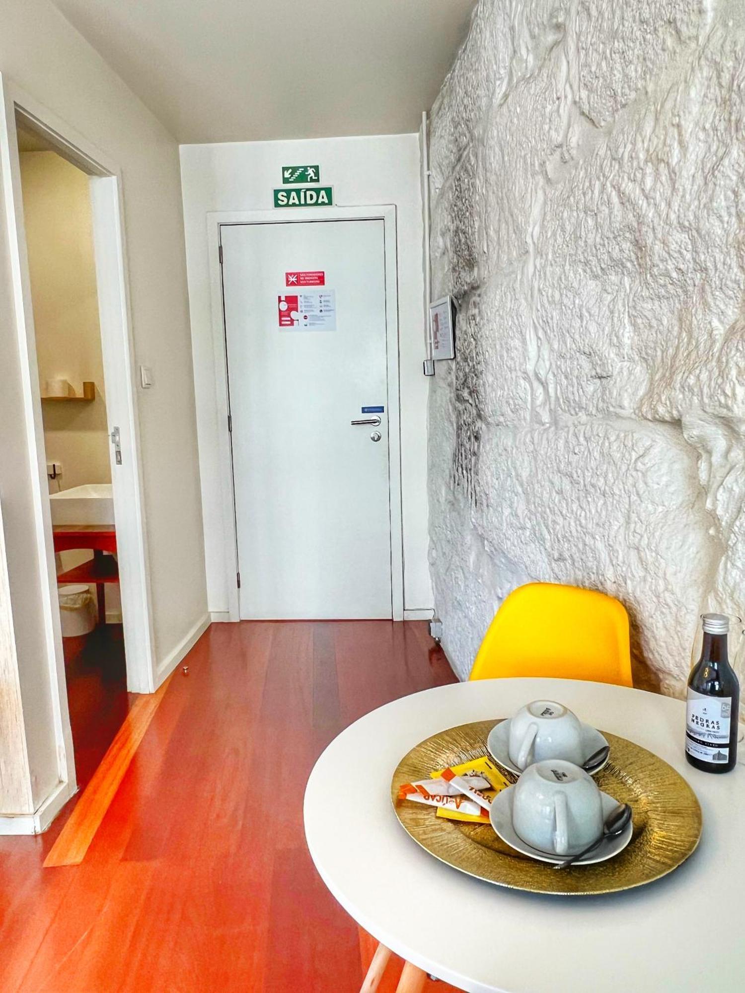 Sao Domingos Room I Porto Luaran gambar